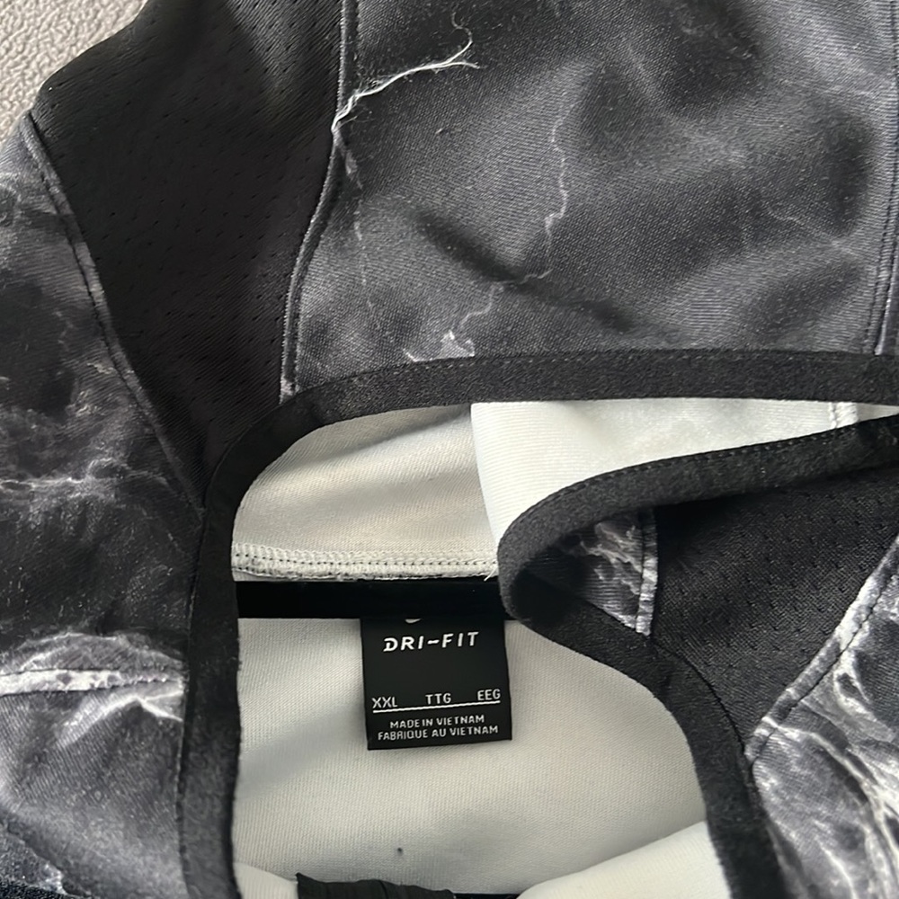 2xl Nike dri fit smoked out hoodie hard to find - Picture 5 of 5